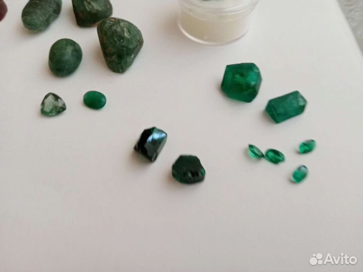 Драгоценные камни изумруд