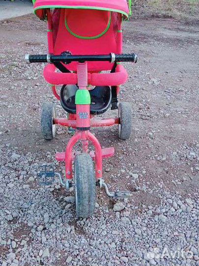 Детский трёхколёсный велосипед