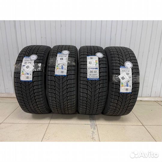 Triangle PL01 215/50 R17