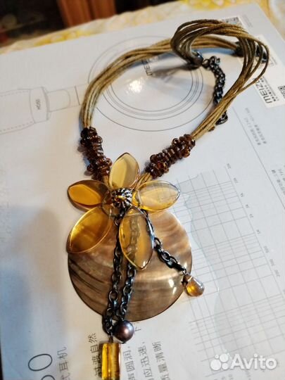 Украшение на шею ручная работа