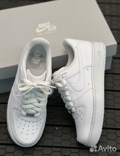 Nike Air Force 1 Low White LE 37.5 - 40EU