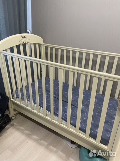 Детская кроватка