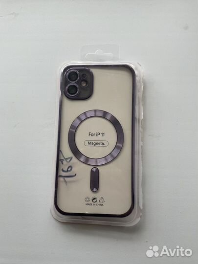 Чехол на iPhone 11