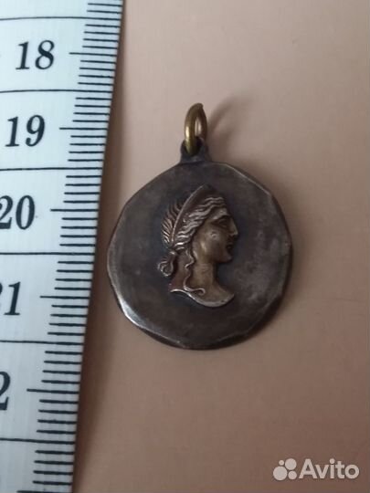 Редкий медальон кулон серебро