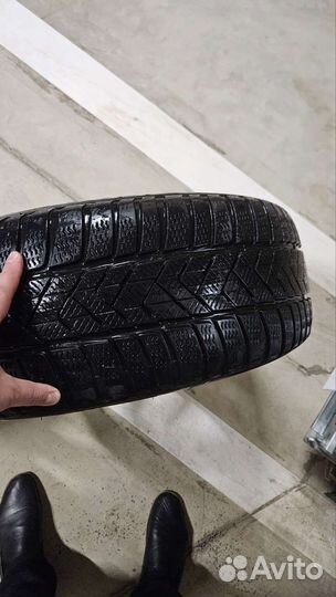 R19 Pirelli Winter Sottozero 3 245/45, PCD 5x112 DIA 66.6
