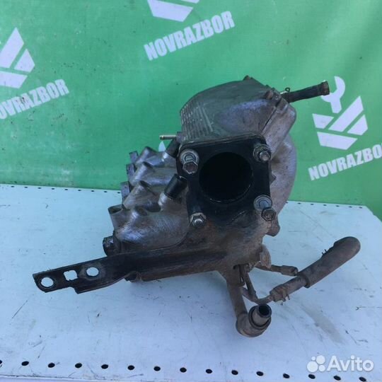 Коллектор впускной Тойота Карина Е