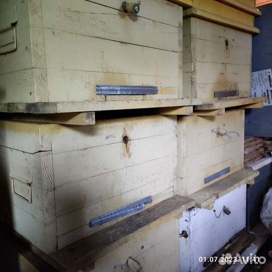 Ульи для пчёл (Дадан 12 рамок)