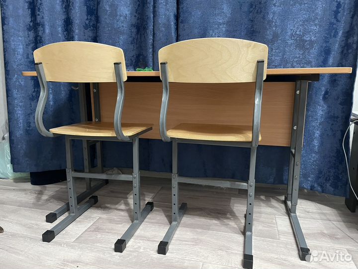Парта + два стула