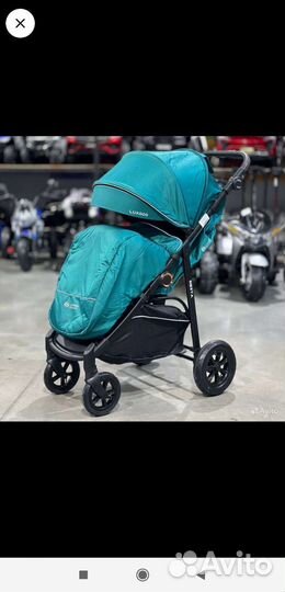 Коляска прогулочная на резинов колёсах Luxmom v1