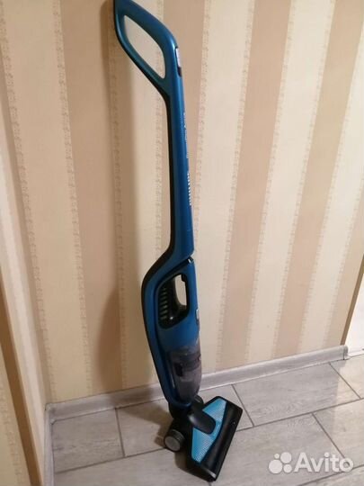 Моющий пылесос Philips