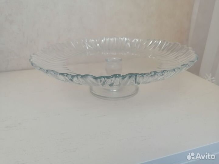 Блюдо для торта на ножке