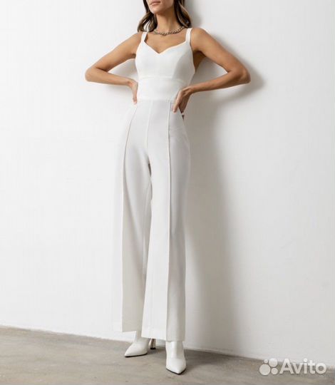 Комбинезон женский