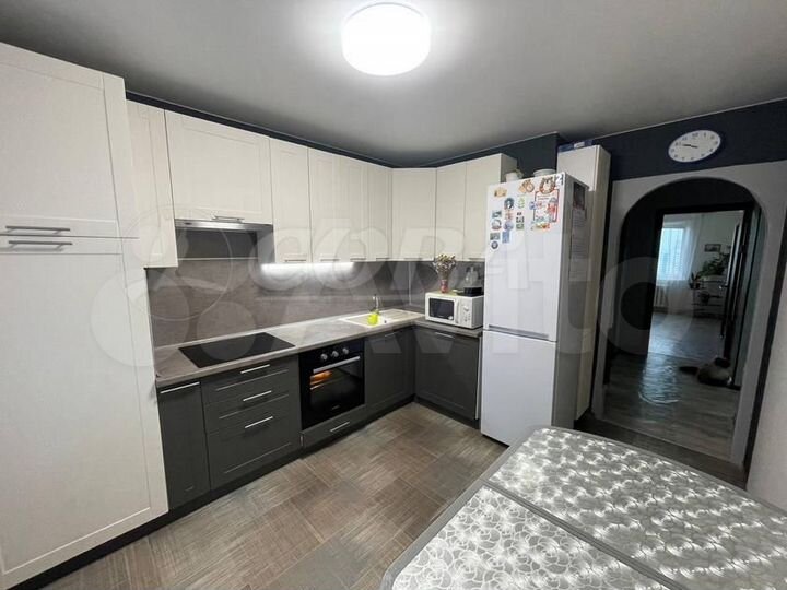 2-к. квартира, 60,8 м², 10/10 эт.