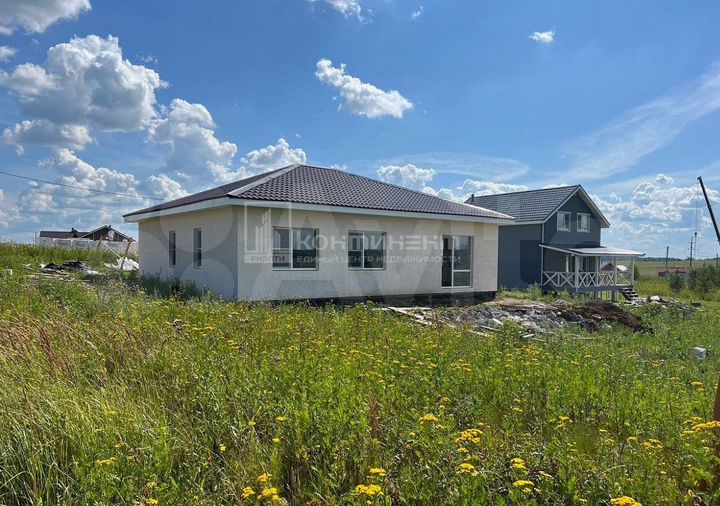 Коттедж 101 м² на участке 8,3 сот.