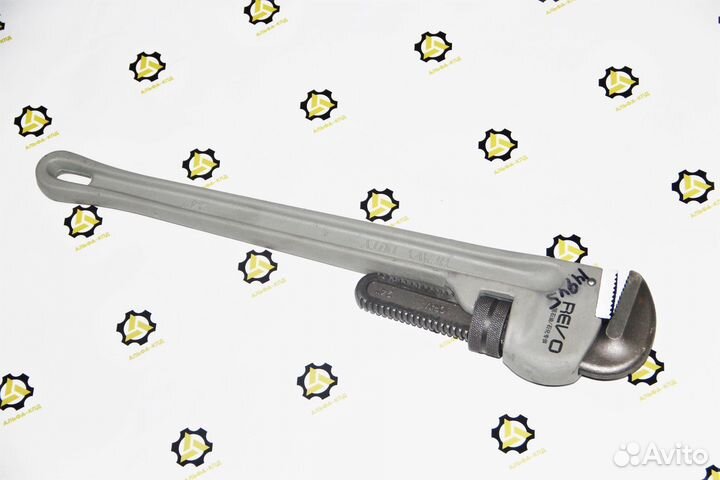 Ключ разводной буровых труб 24