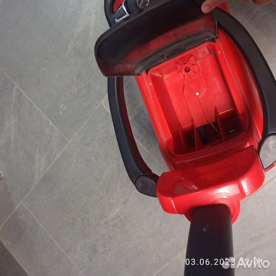 Машинка каталка толокар с ручкой