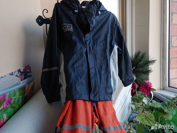 Защитный комплект от грязи 3-4года. Швеция