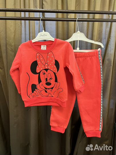 Спортивный костюм для девочки 98 104