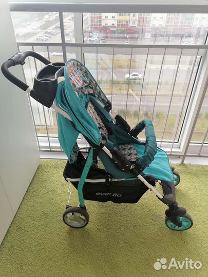 Прогулочная коляска