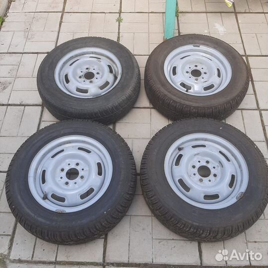 Medved Я-525 175/9 R13
