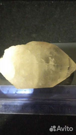 Камень горный хрусталь необработанный