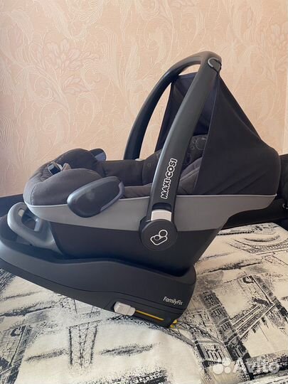 Автолюлька maxi cosi с базой isofix