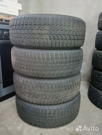 Triangle AdvanteX TC101 215/55 R17 98R