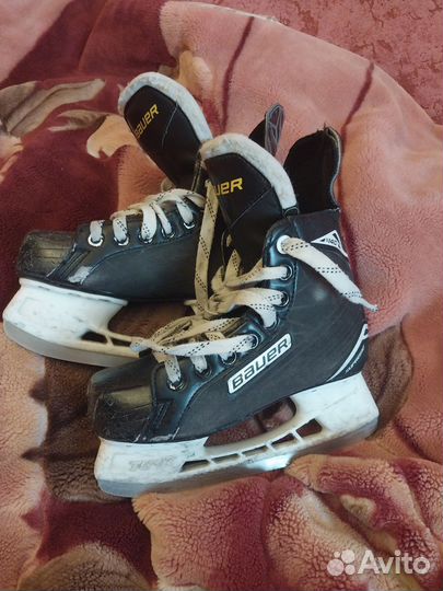 Хоккейные коньки bauer 33,5
