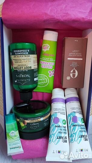 Набор косметики любая коробочка новая