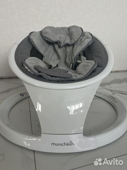 Электрокачели для новорожденных Munchkin