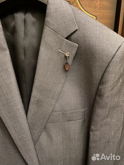 Фрачник значок