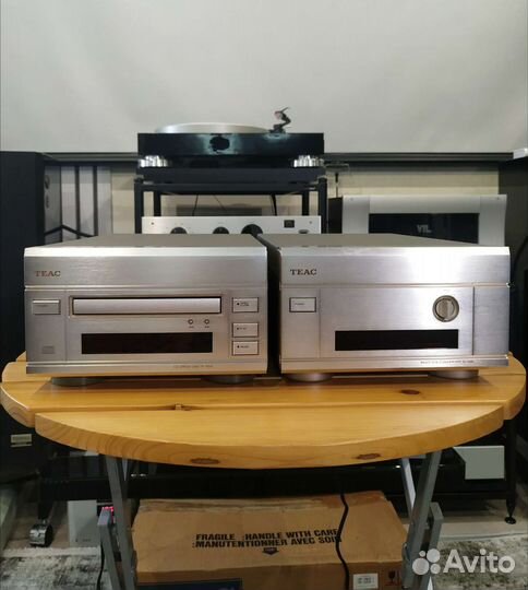 Комплект Teac P-500 и D-700