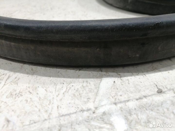 Уплотнитель двери багажника Bmw X3 F25 20DX N47N