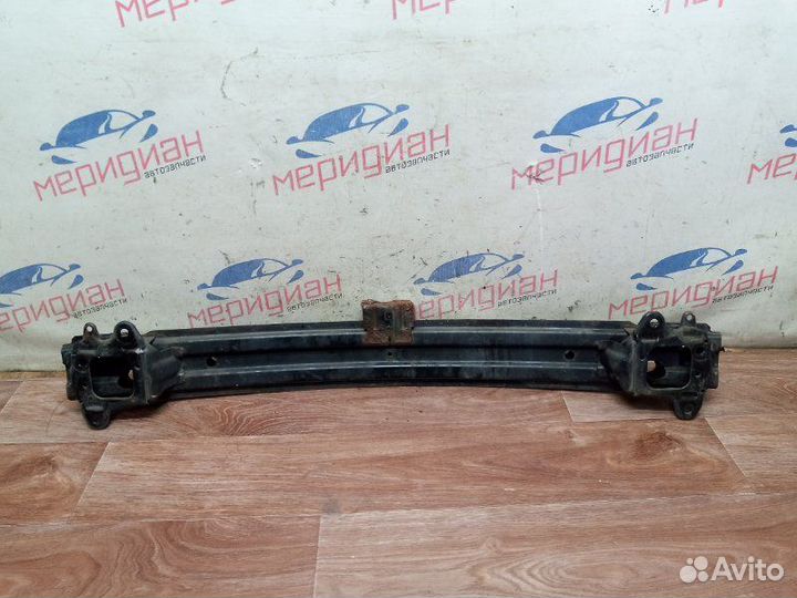 Усилитель переднего бампера Hyundai Getz TB 2007