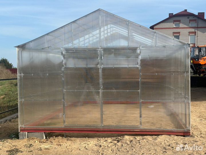 Теплица домик