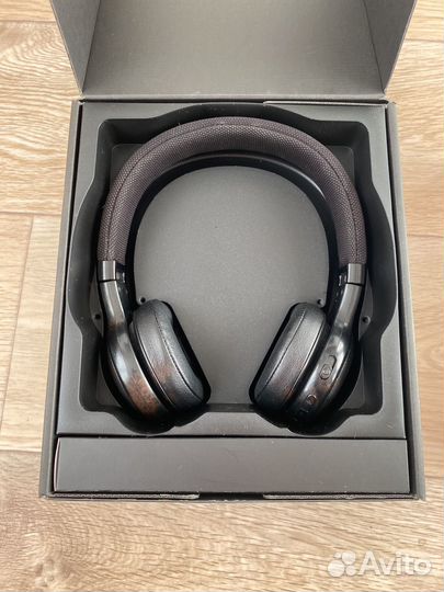 Беспроводные наушники JBL E45BT