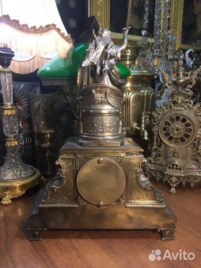 Каминные часы, Вель