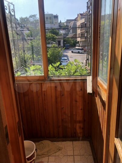 3-к. квартира, 90 м², 2/2 эт.