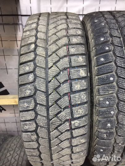 Viatti Brina Nordico V-522 205/60 R16 92T