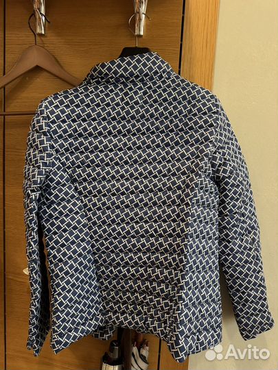 Пуховик женский 42 44