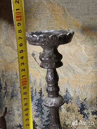 Подсвечник чугун большой