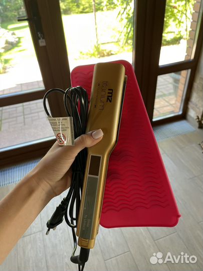 Утюжек для волос профессиональный