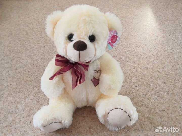 Плюшевый медведь