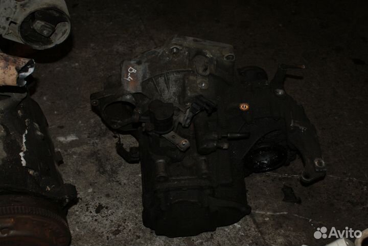 Механическая коробка передач Volkswagen Passat B4