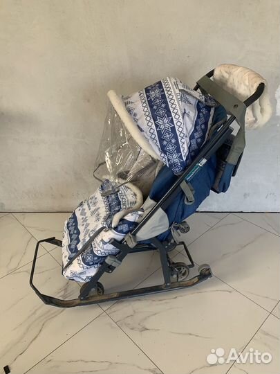 Коляска санки с колесами