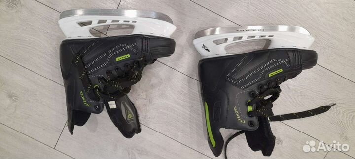 Хокейные ботинки 44 размер