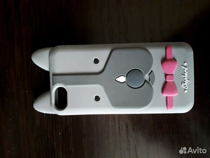 Чехлы на Айфон 5с