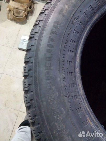Nokian Tyres Hakkapeliitta 5 235/65 R17