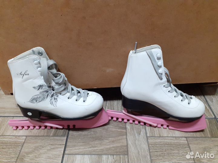 Коньки детские р-р 31