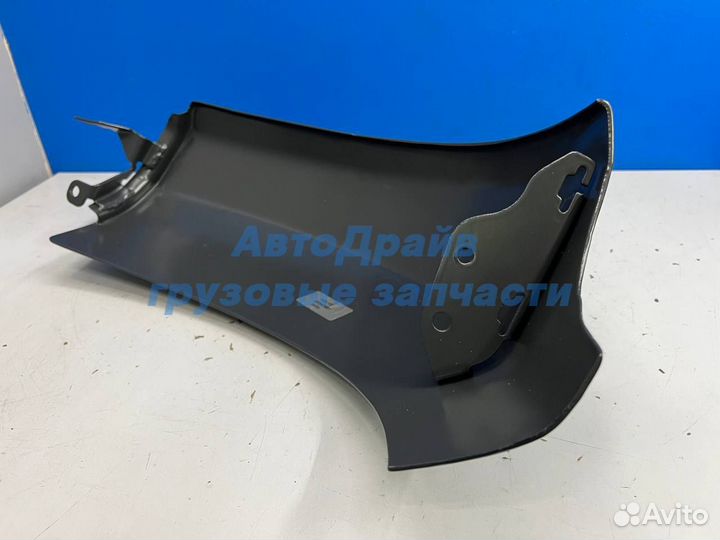 Накладка переднего бампера Вольво Фм12 правая